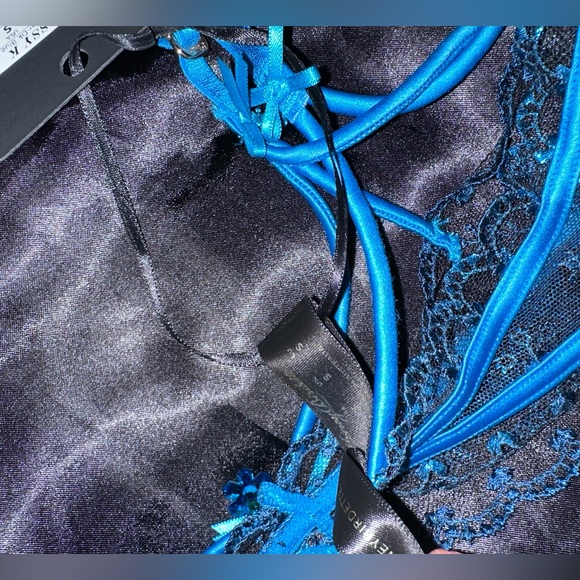 Sassy k Garter belt (S) - Picture 8 of 14